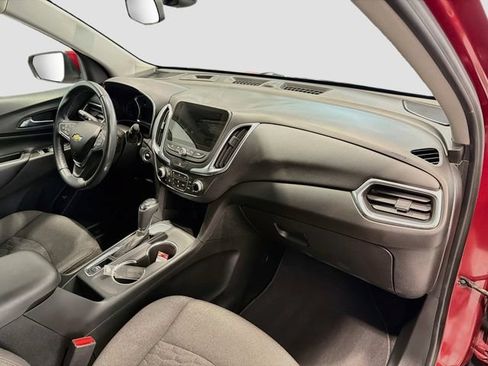 Used 2020 Chevrolet Equinox LT FWD image 26
