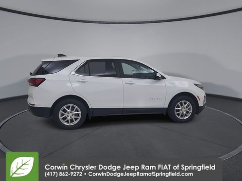 Used 2024 Chevrolet Equinox LT image 16