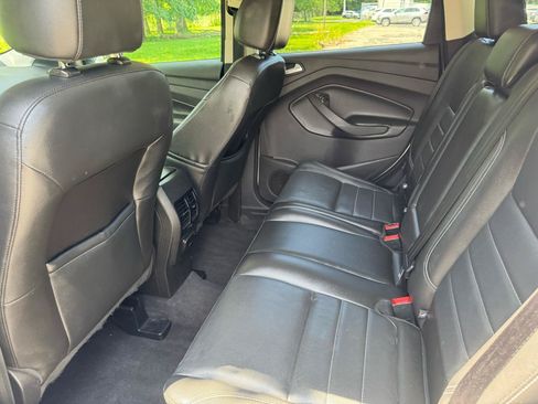 Used 2015 Ford Escape Titanium AWD/4WD image 39