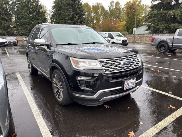 Used 2018 Ford Explorer Platinum AWD/4WD image 2