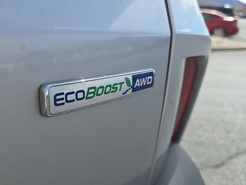 Used 2020 Ford Escape Titanium AWD/4WD image 11