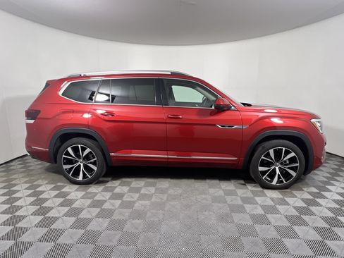 Used 2024 Volkswagen Atlas SEL Premium R-Line AWD/4WD image 4
