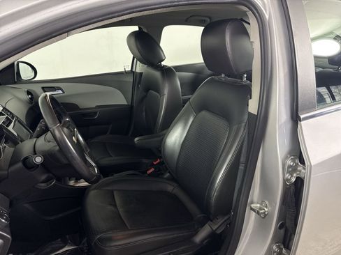 Used 2014 Chevrolet Sonic LTZ image 17