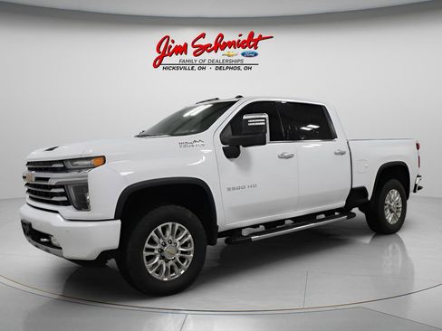 Used 2022 Chevrolet Silverado 3500 High Country w/ Z71 Off-Road Package image 2