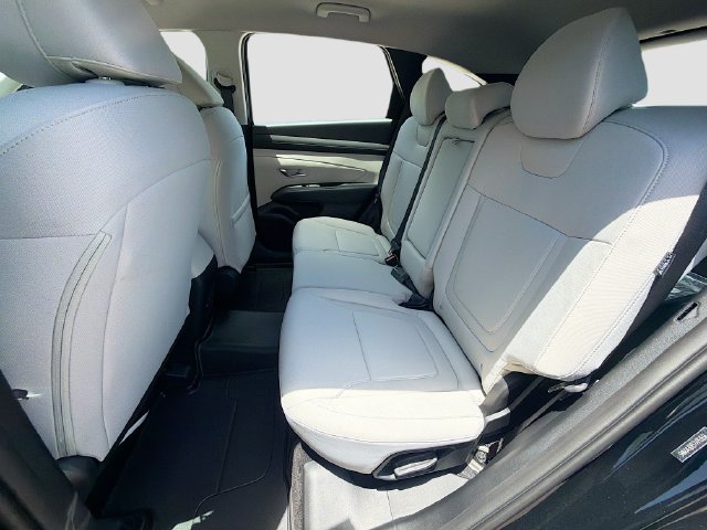 New 2026 Hyundai Tucson SE FWD image 23
