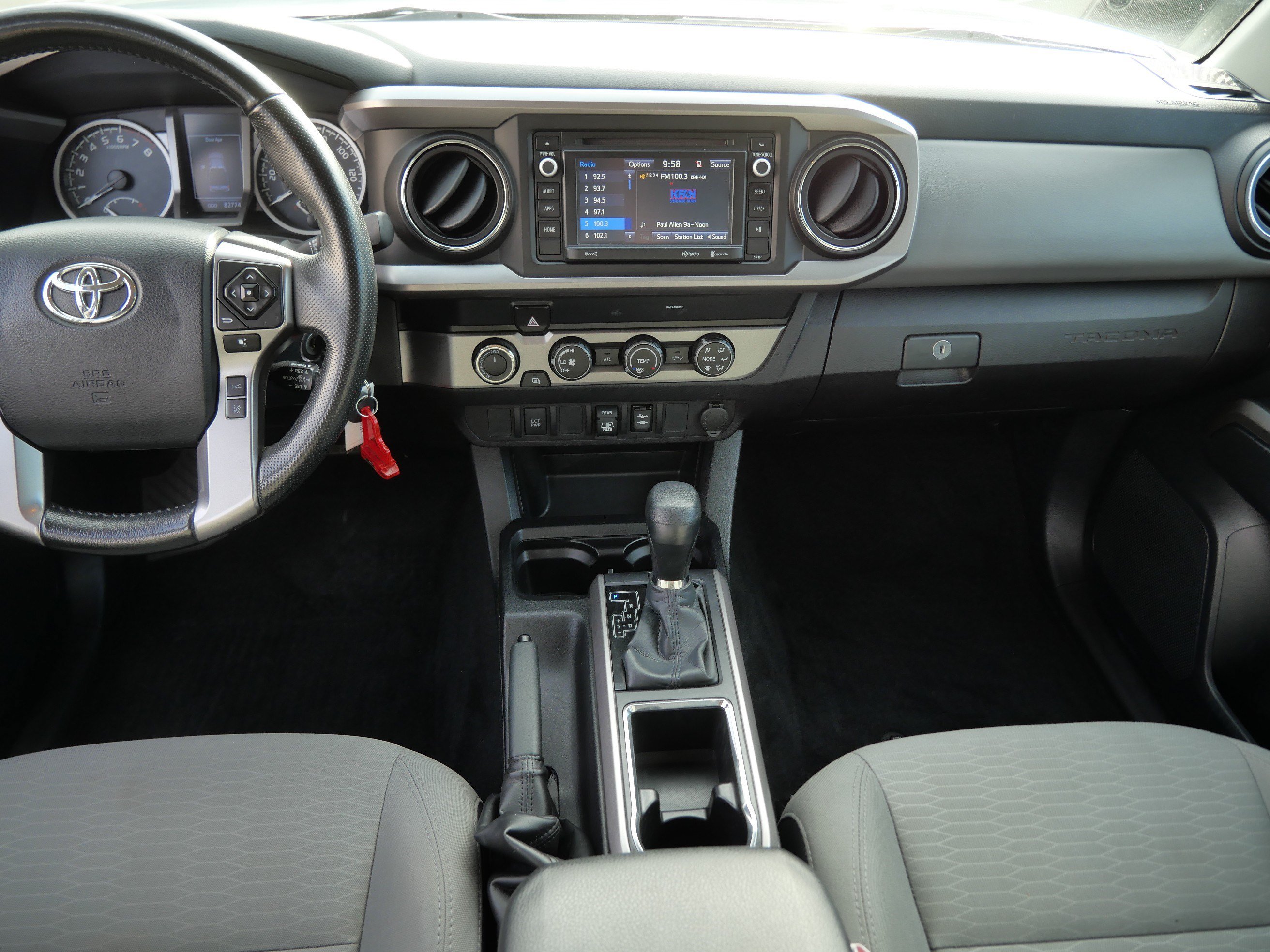 Certified 2019 Toyota Tacoma SR5 AWD/4WD image 10