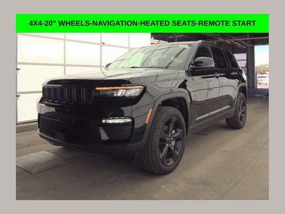 Used 2024 Jeep Grand Cherokee Limited w/ Black Appearance Package