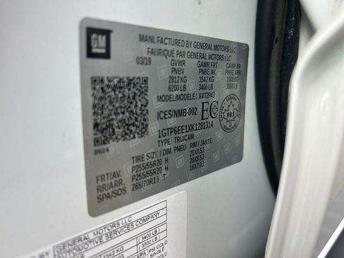 Used 2019 GMC Canyon Denali AWD/4WD image 16