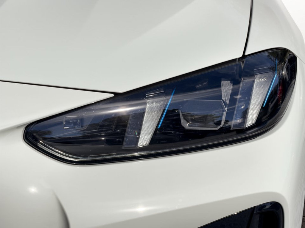 New 2027 BMW 430i xDrive Convertible w/ M Sport Package AWD/4WD image 12