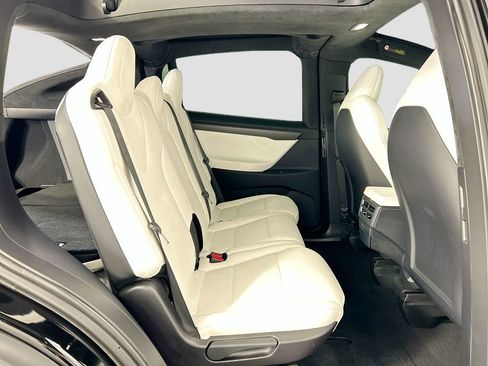 Used 2021 Tesla Model X Performance image 21