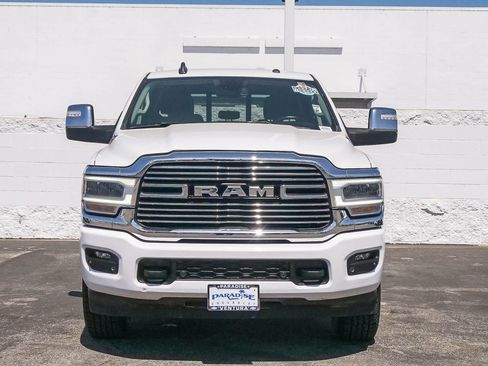 Used 2024 RAM 2500 Laramie AWD/4WD image 2