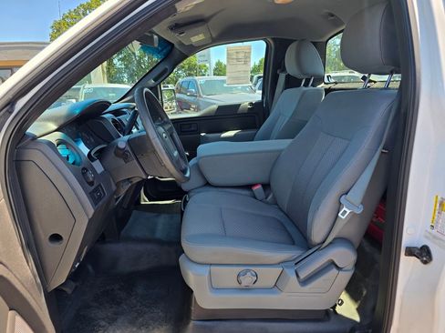 Used 2011 Ford F150 XL w/ XL Decor Group RWD image 4