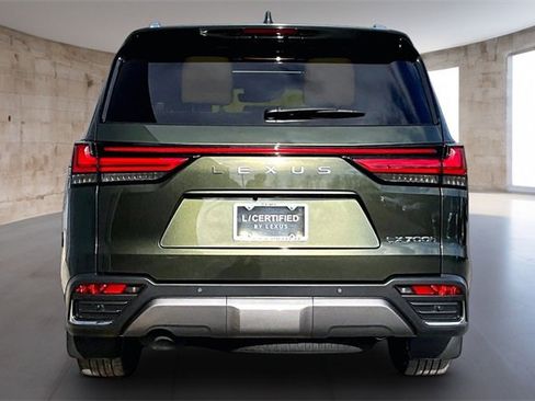 Certified 2025 Lexus LX 700h Luxury image 6