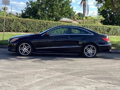 Used 2016 Mercedes-Benz E 400 4MATIC Coupe w/ Premium 2 Package image 4
