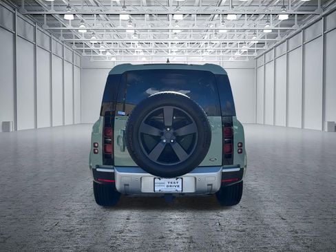 Used 2023 Land Rover Defender 110 75th Limited Edition image 6