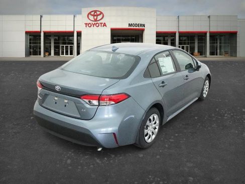 New 2026 Toyota Corolla LE FWD image 19
