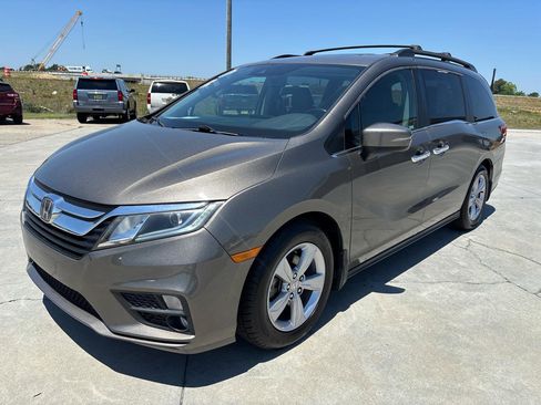 Used 2019 Honda Odyssey EX-L image 8