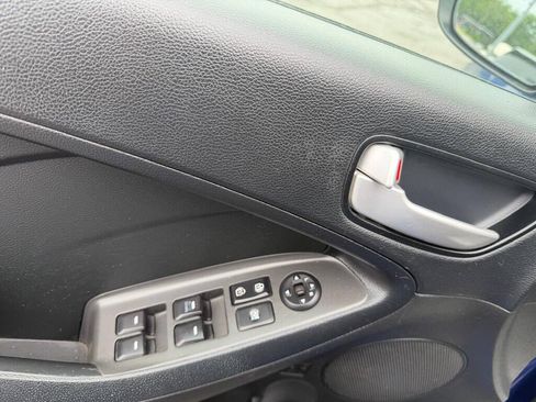 Used 2018 Kia Forte LX w/ LX Rear Camera Package FWD image 10