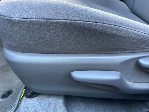 Used 2012 Toyota Prius Three image 13