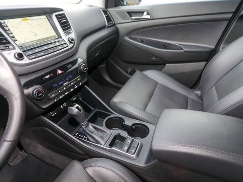 Used 2017 Hyundai Tucson SE Plus image 20