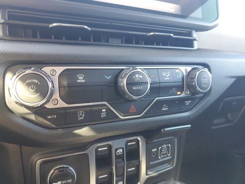 New 2026 Jeep Wrangler Sport AWD/4WD image 17