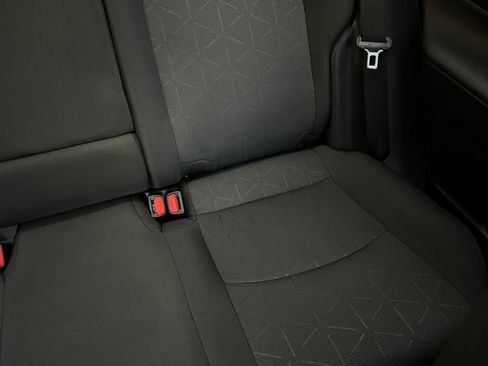 Used 2025 Toyota RAV4 XLE image 39