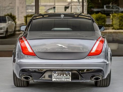 Used 2019 Jaguar XJ R-Sport image 8