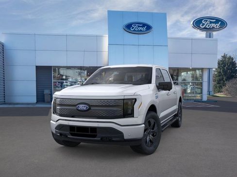 New 2025 Ford F150 Lightning Flash image 2