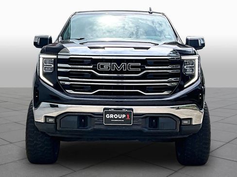 Used 2023 GMC Sierra 1500 SLT AWD/4WD image 3