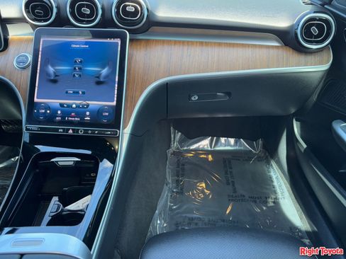 Used 2023 Mercedes-Benz C 300 4MATIC Sedan image 17