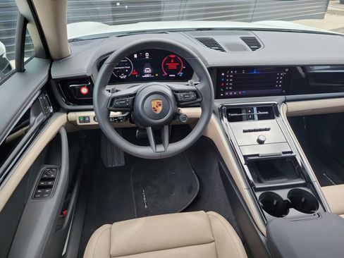 Certified 2026 Porsche Panamera 4 AWD/4WD image 21