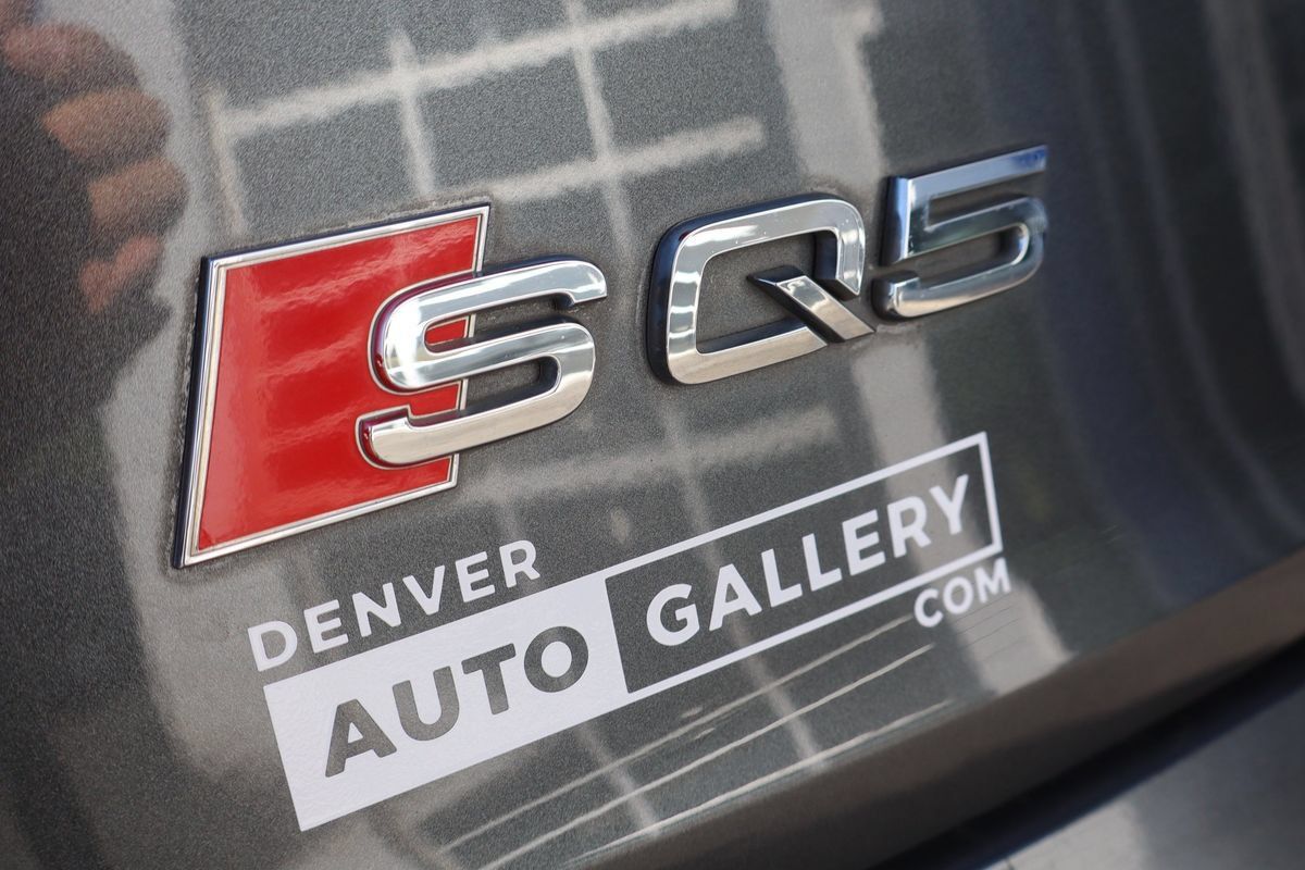 Used 2018 Audi SQ5 Premium Plus w/ S Sport Package AWD/4WD image 29