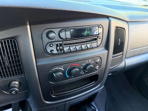 Used 2004 Dodge Ram 2500 Truck SLT w/ Trailer Tow Group image 25