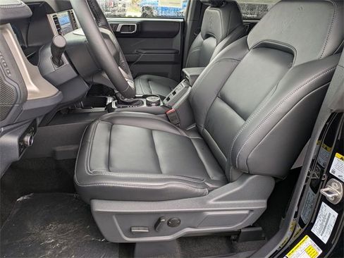 New 2025 Ford Bronco Outer Banks image 14