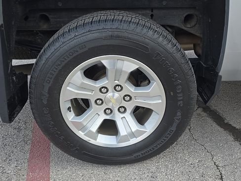 Used 2018 Chevrolet Silverado 1500 LT w/ All Star Edition image 8