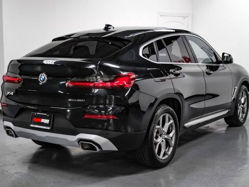 Used 2024 BMW X4 xDrive30i image 8
