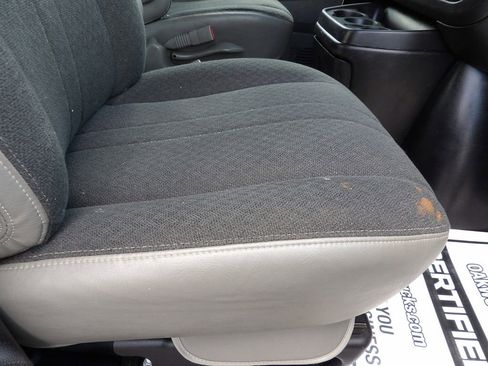 Used 2020 Chevrolet Express 2500 w/ Driver Convenience Package image 36