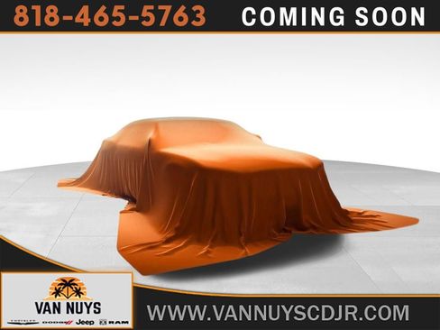 Used 2025 Tesla Model Y Long Range AWD/4WD image 1