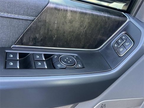 Used 2022 Ford F150 Lariat w/ Equipment Group 502A High image 28