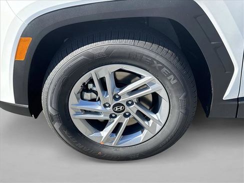 New 2026 Hyundai Tucson SE image 10