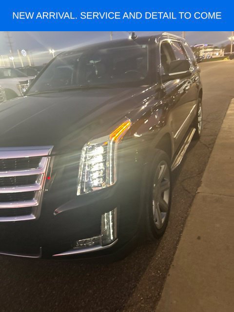 Used 2020 Cadillac Escalade Luxury AWD/4WD image 22