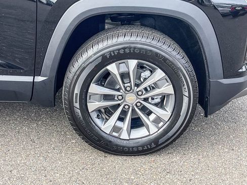 New 2026 Chevrolet Equinox LT w/ Convenience Package II image 9