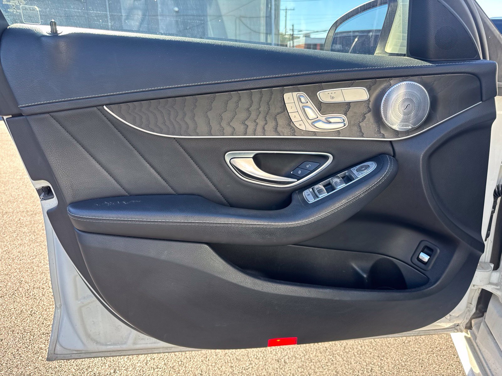 Used 2016 Mercedes-Benz C 300 4MATIC Sedan image 11