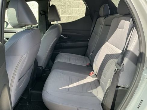 Used 2023 Hyundai Santa Cruz SEL FWD image 24