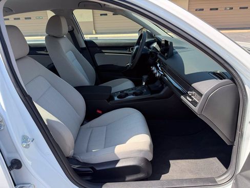 Used 2022 Honda Civic LX image 18