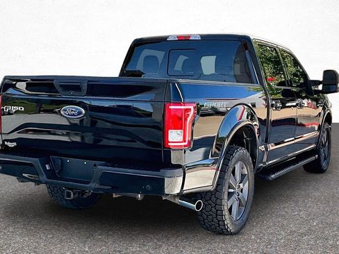 Used 2017 Ford F150 XLT w/ Equipment Group 302A Luxury AWD/4WD image 7
