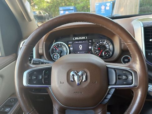 Used 2019 RAM 1500 Laramie image 23