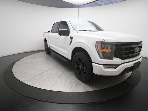 Used 2022 Ford F150 XLT w/ Equipment Group 302A High AWD/4WD image 13