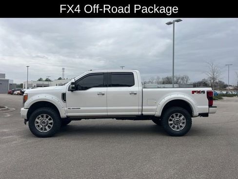 Used 2019 Ford F250 Limited image 4