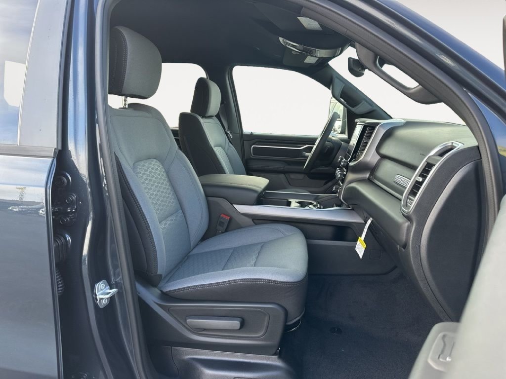 New 2026 RAM 1500 Big Horn AWD/4WD image 29